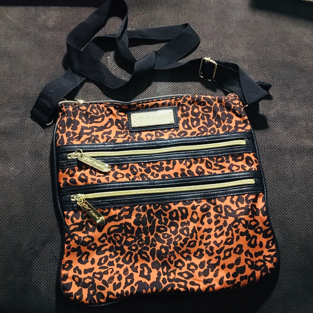 Betsey Johnson purse